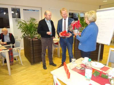 Adventliche Mitgliederversammlung der CDU Liesborn im Ludgerushaus 2019 mit
dem Gast MdL Henning Rehbaum